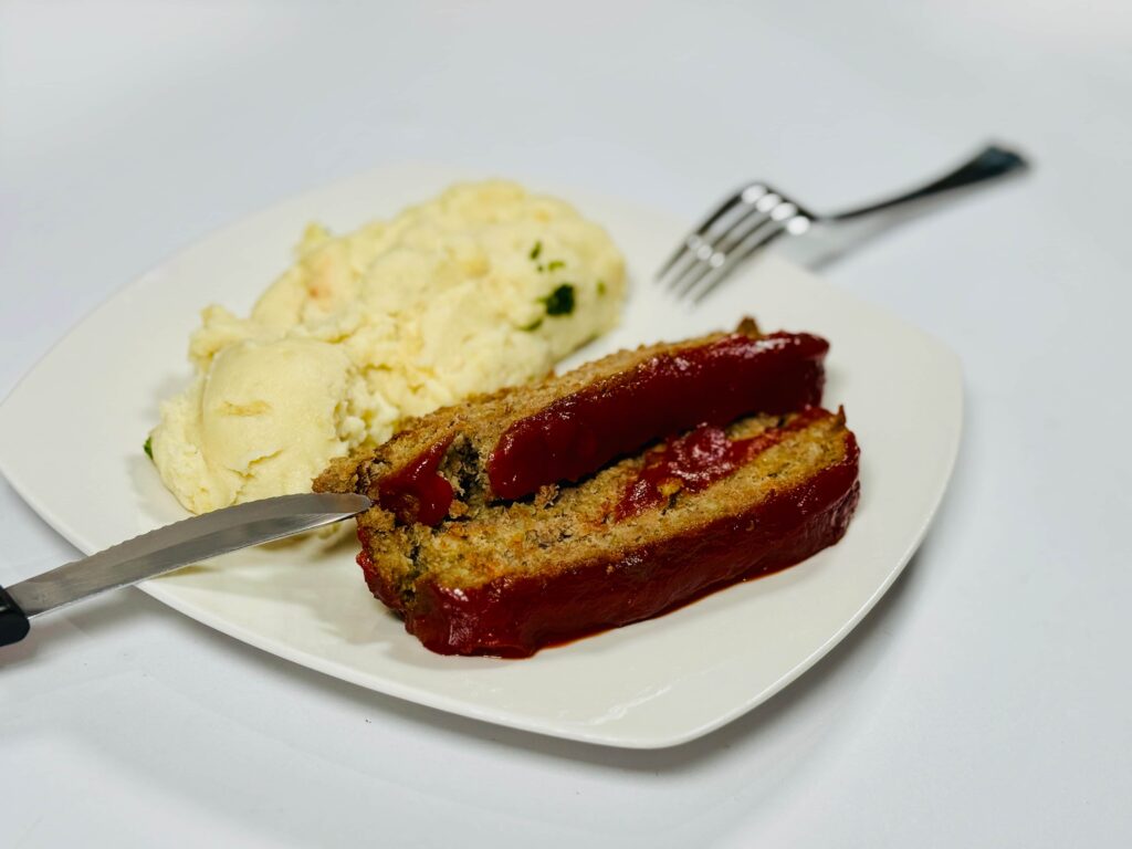 Costco Meatloaf With Mashed Yukon Potatoes