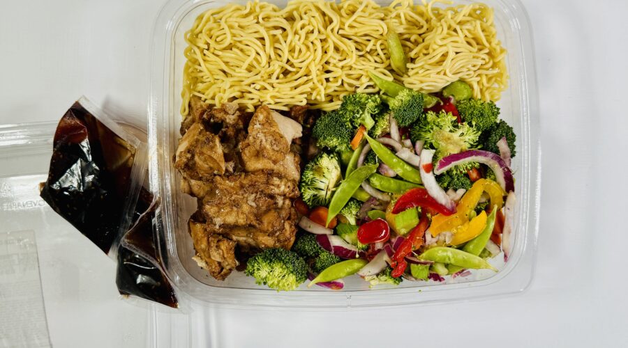 Costco Yakisoba Chicken Stir Fry Kit Box